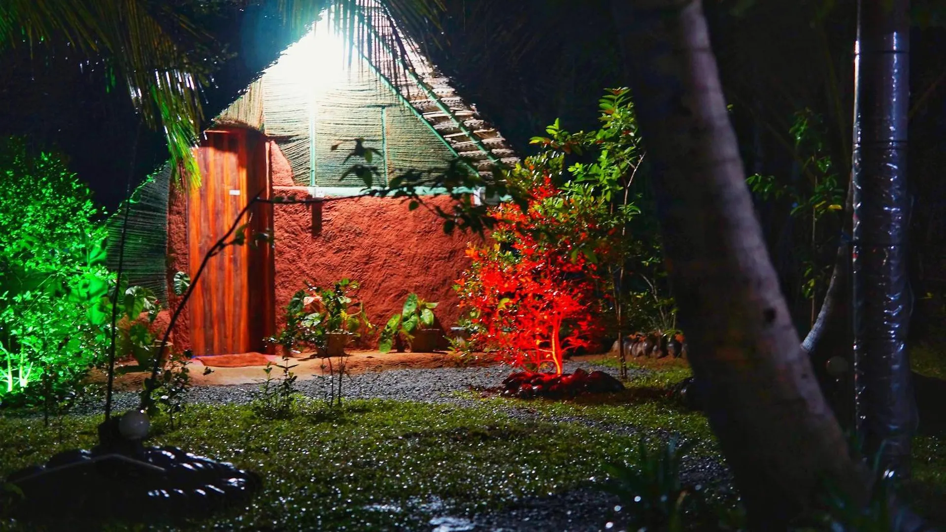 Passion Ray Villa & Tree Hut Sigiriya